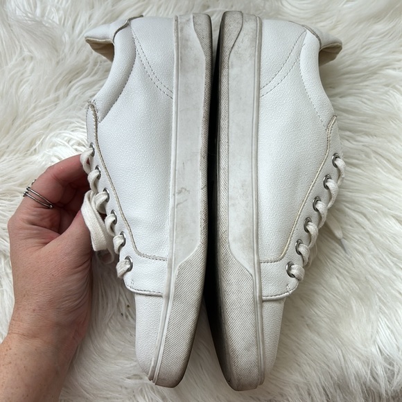 Topshop white pebbled leather COLA sneakers - Picture 9 of 11